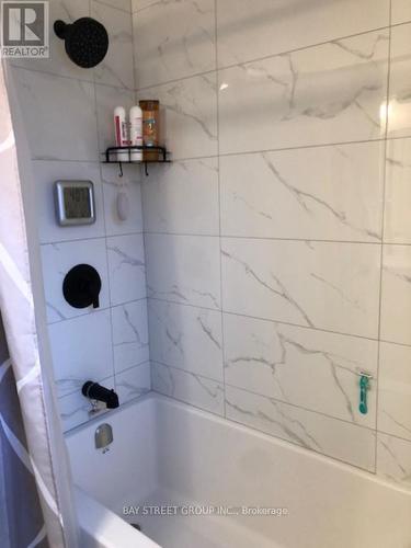 66 Leach Drive, Ajax, ON - Indoor Photo Showing Bathroom