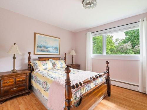 Bedroom - 38 Rue De La Morandière, Québec (Beauport), QC - Indoor Photo Showing Bedroom