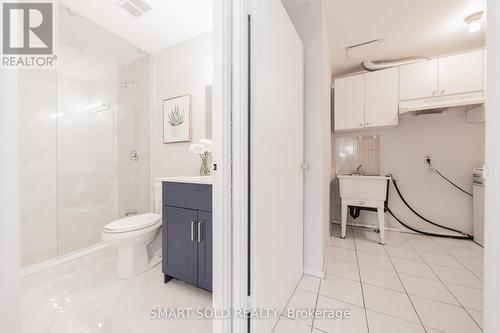 118 - 165 Cherokee Boulevard, Toronto, ON - Indoor Photo Showing Bathroom