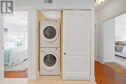4 - 35 Green Arbour Way, Kawartha Lakes, ON - Indoor Photo Showing Laundry Room