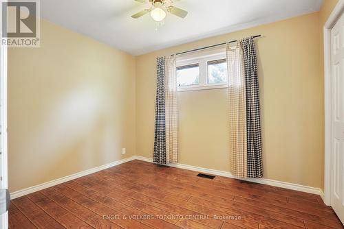 1872 Anderson Line, Severn, ON - Indoor Photo Showing Other Room