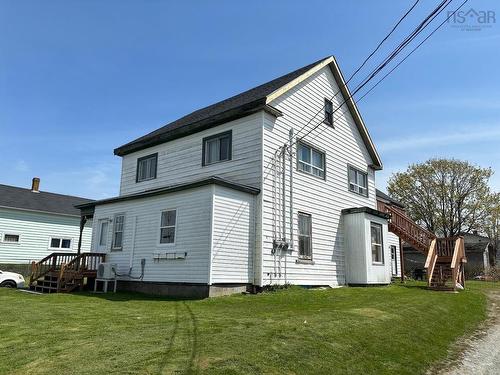 31 Tooker Street, Yarmouth, NS 