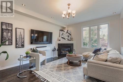 111 Brightsview Drive, Richmond Hill, ON - Indoor Photo Showing Living Room With Fireplace