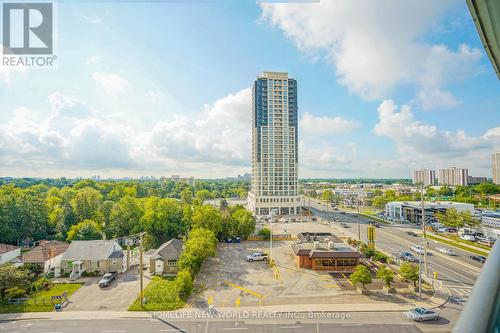 628 - 7161 Yonge Street, Markham, ON - Outdoor With View