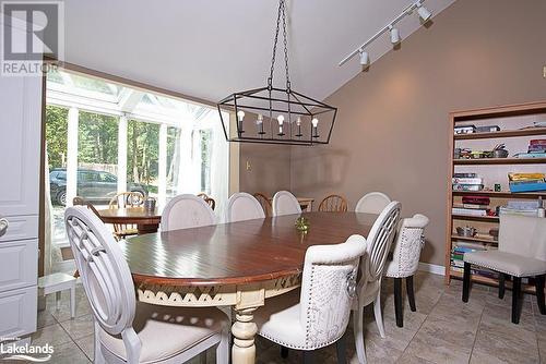 Lots of Dining area - 285 Huron Trail, Port Severn, ON - Indoor Photo Showing Dining Room