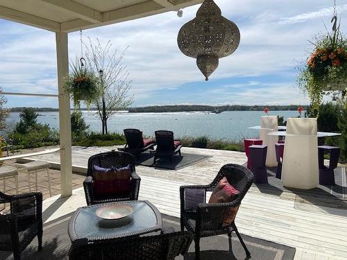 Balcon - 227 Ch. Du Fleuve, Pointe-Des-Cascades, QC - Outdoor With Body Of Water With View