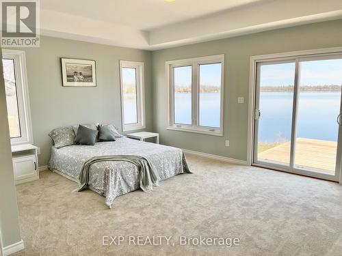 189 Washburn Island Road, Kawartha Lakes, ON - Indoor Photo Showing Bedroom
