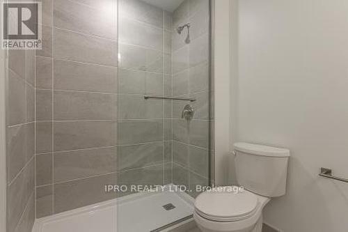 303 - 19B West Street N, Kawartha Lakes, ON - Indoor Photo Showing Bathroom