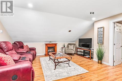 160 Grand Cypress Lane, Blue Mountains, ON - Indoor Photo Showing Other Room