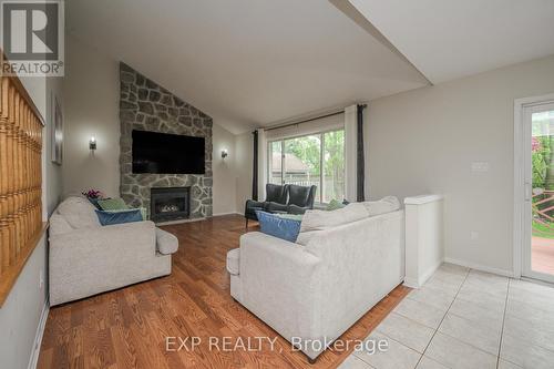 52 Hillgarden Drive, Hamilton, ON - Indoor Photo Showing Living Room With Fireplace