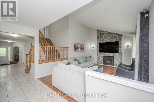52 Hillgarden Drive, Hamilton, ON - Indoor With Fireplace