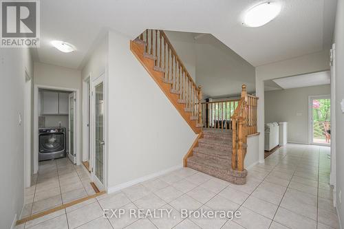 52 Hillgarden Drive, Hamilton, ON - Indoor Photo Showing Other Room