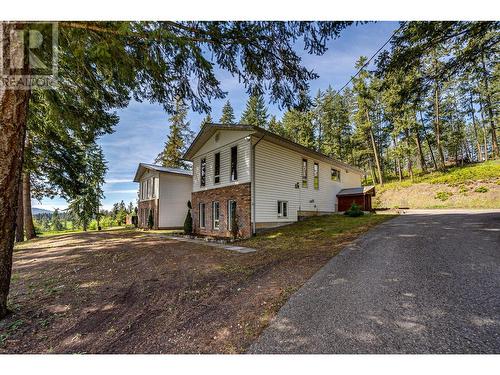 4851 Lansdowne Road, Armstrong, BC - Outdoor