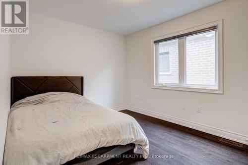 1326 Raspberry Terrace, Milton, ON - Indoor Photo Showing Bedroom