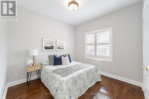 12 Saint Hubert Drive, Brampton, ON - Indoor Photo Showing Bedroom