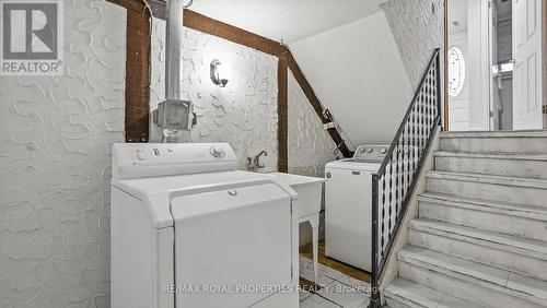 207 - 6442 Finch Avenue W, Toronto, ON - Indoor Photo Showing Laundry Room