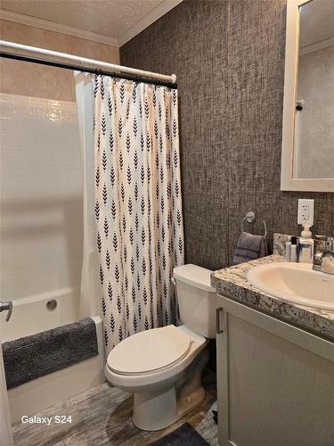 99 Fourth Concession Road|Unit #528, Burford, ON - Indoor Photo Showing Bathroom