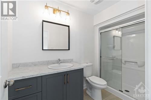 11 Whitcomb Crescent, Smiths Falls, ON - Indoor Photo Showing Bathroom