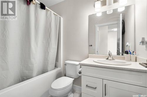 203 315 Dickson Crescent, Saskatoon, SK - Indoor Photo Showing Bathroom