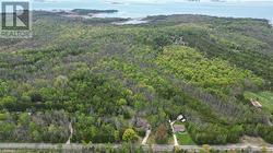 Close to Lake Huron and Lake Huron access, Red Bay beach and Sauble Beach only a short drive - 