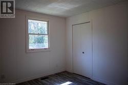 3rd bedroom with closet - 