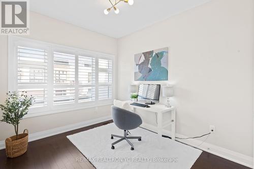 35 Causland Lane, Richmond Hill, ON - Indoor Photo Showing Office