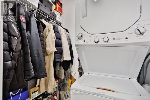 307 - 385 Osler Street, Toronto, ON - Indoor Photo Showing Laundry Room