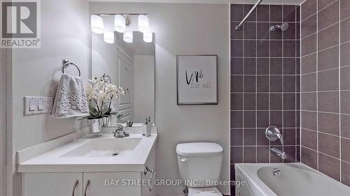 2207 - 2230 Lake Shore Boulevard W, Toronto, ON - Indoor Photo Showing Bathroom