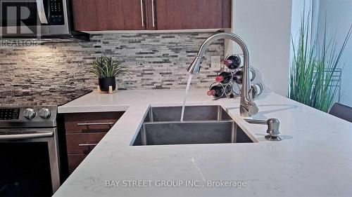 2207 - 2230 Lake Shore Boulevard W, Toronto, ON - Indoor Photo Showing Kitchen With Double Sink