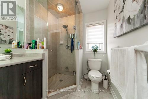 24 Biddens Square, Brampton, ON - Indoor Photo Showing Bathroom