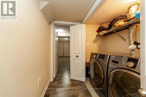 24 Biddens Square, Brampton, ON - Indoor Photo Showing Laundry Room