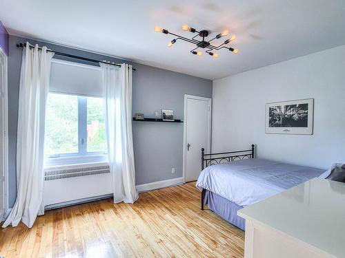 Chambre Ã Â coucher - 4641 Av. Lacombe, Montréal (Côte-Des-Neiges/Notre-Dame-De-Grâce), QC - Indoor Photo Showing Bedroom
