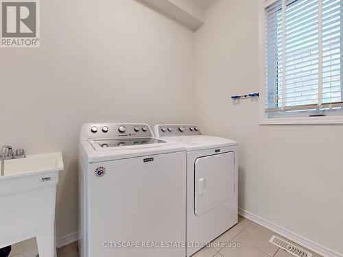 146 Cactus Crescent E, Hamilton, ON - Indoor Photo Showing Laundry Room