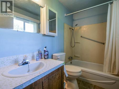 1182 Mountain Ash Road, Quesnel, BC - Indoor Photo Showing Bathroom