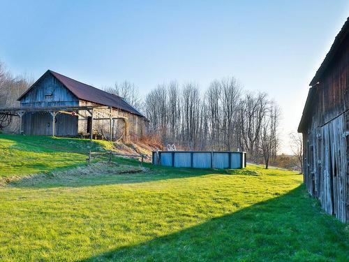 Barn - 1411 4E Rang, Maricourt, QC 