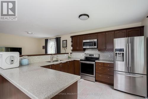 653 Chestnut Street, Innisfil, ON - Indoor Photo Showing Kitchen With Stainless Steel Kitchen With Double Sink