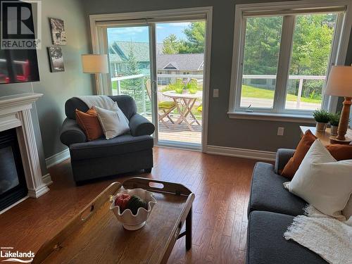 38 Webb Circle, Haliburton, ON - Indoor Photo Showing Living Room With Fireplace