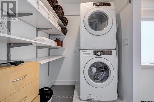 86 Geary Avenue, Toronto, ON - Indoor Photo Showing Laundry Room