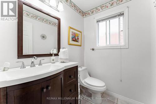 43 Bianca Drive, Hamilton, ON - Indoor Photo Showing Bathroom