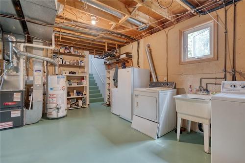 18 Ilona Court, Brantford, ON - Indoor Photo Showing Laundry Room
