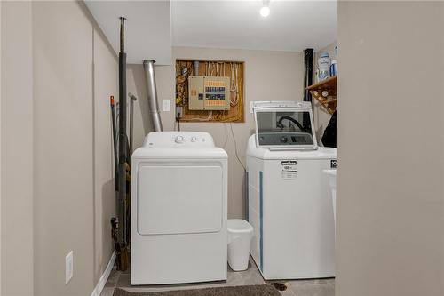 19 Millpond Place|Unit #Lower, Hamilton, ON - Indoor Photo Showing Laundry Room