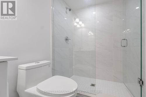 103 - 56 Coles Avenue, Vaughan, ON - Indoor Photo Showing Bathroom