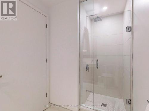 908 - 5 Soudan Avenue, Toronto, ON - Indoor Photo Showing Bathroom