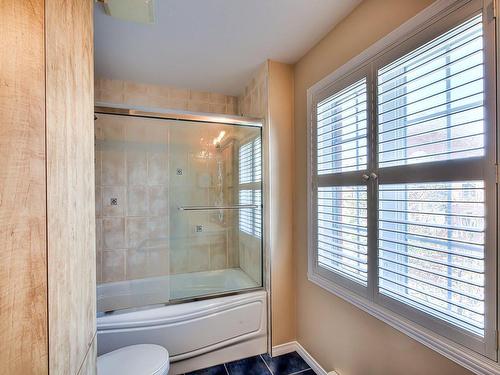 Ensuite bathroom - 432 Rue Des Alismas, Laval (Sainte-Dorothée), QC - Indoor Photo Showing Bathroom