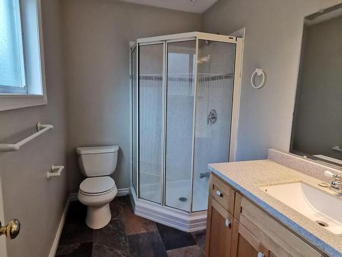 1463 River Rd W, Wasaga Beach, ON - Indoor Photo Showing Bathroom