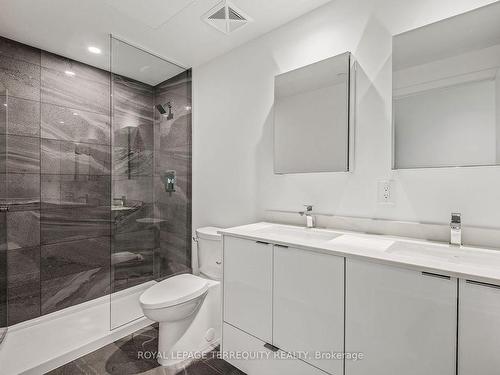 3906W-1928 Lake Shore Blvd W, Toronto, ON - Indoor Photo Showing Bathroom