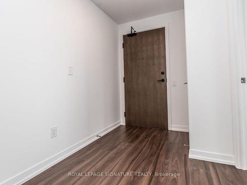 1604-4065 Confederation Pkwy, Mississauga, ON - Indoor Photo Showing Other Room