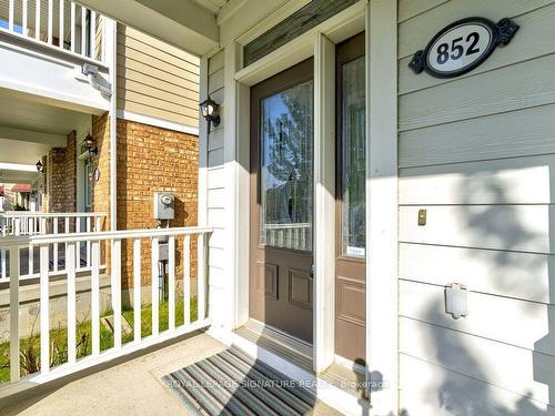 852 Bessy Tr, Milton, ON - Outdoor With Exterior