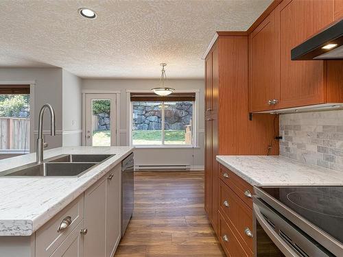 2158 Kingbird Dr, Langford, BC - Indoor Photo Showing Kitchen With Double Sink