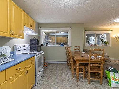 2158 Kingbird Dr, Langford, BC - Indoor Photo Showing Kitchen